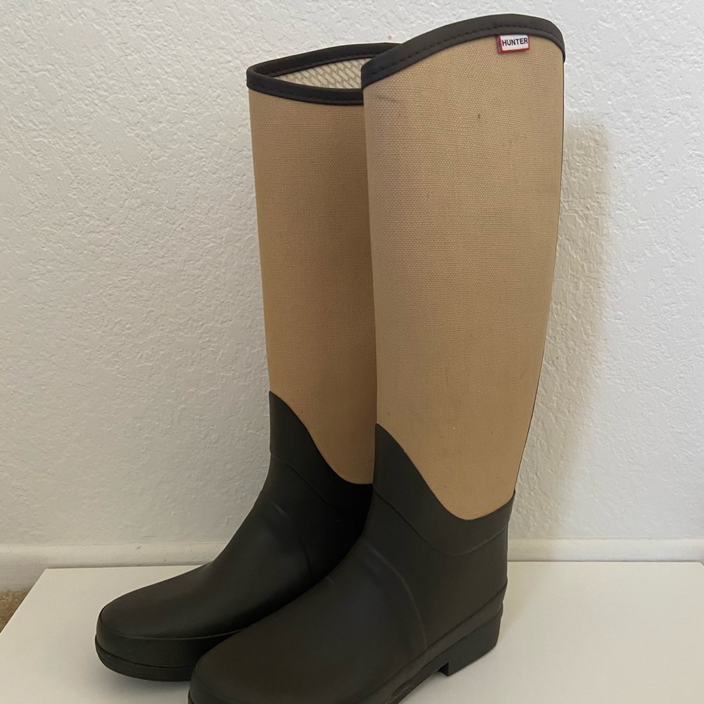 Hunter 'Regent St. James' Rain Boot size 5
